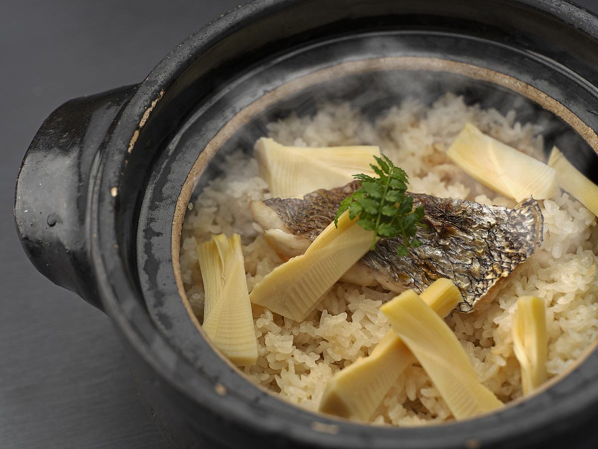 The specialty "Taimeshi" that is carefully cooked one by one! Recommended courses are also available for various banquets