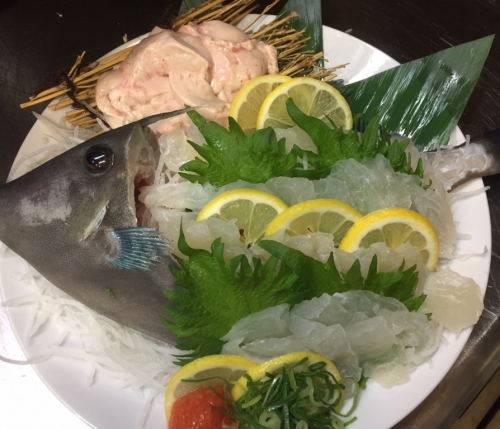 泳ぎかわはぎ姿造り
