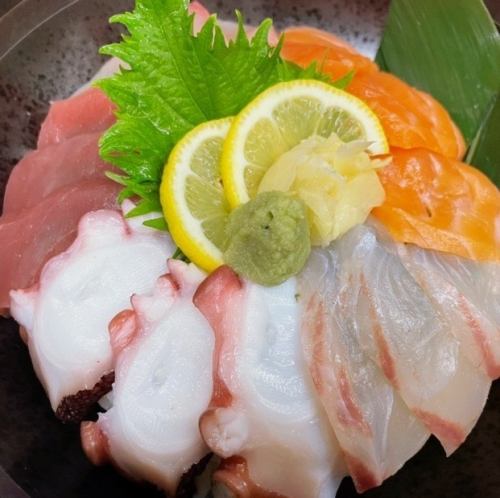 海鮮丼