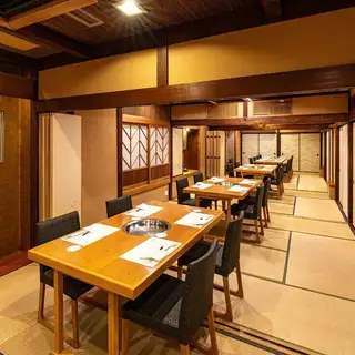 貸切をご希望の際は、一度、お店にお電話ください。