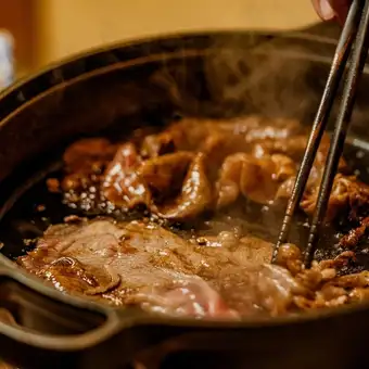 【黒毛和牛すき焼き】霜降り肉すき焼きコース 13,000円(税込)
