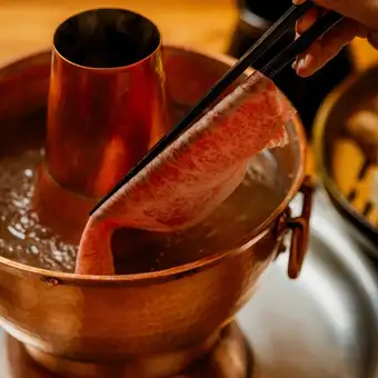 【黒毛和牛しゃぶしゃぶ】黒毛和牛霜降り肉しゃぶしゃぶコース 12,000円(税込)
