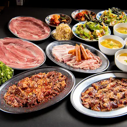[Casual Plan] Enjoy popular and classic offal dishes in a relaxed atmosphere!! 2-hour all-you-can-drink included for 3980 yen