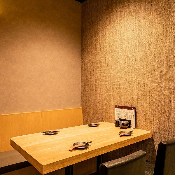 The table seat hidden in the back of Kurama is a semi-private room!! It can also be used for girls' night out, group parties, moms' gatherings, etc.!! Shochu/Sake)