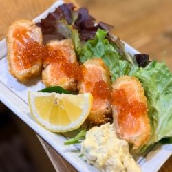 サーモンレアかつ