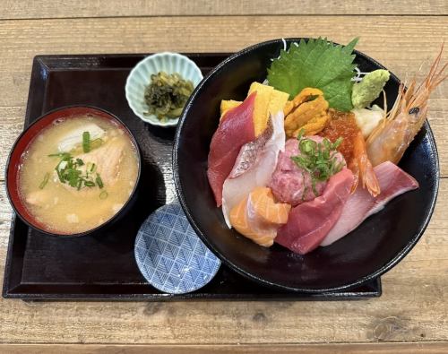 海鮮丼定食