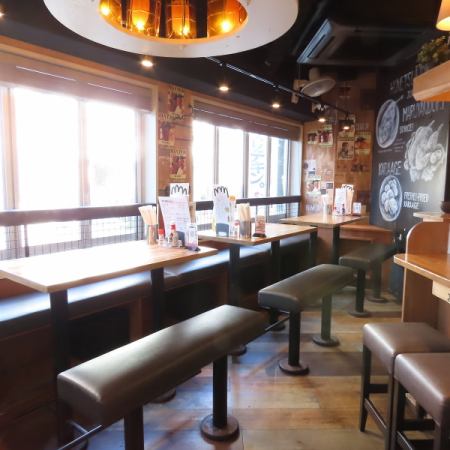 Burichkin is a stylish space perfect for a girls' night out or a date.Meieki 3-chome "A clean and spacious space♪