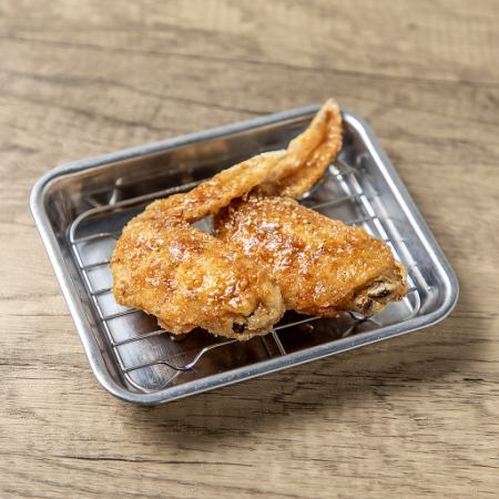 Fried chicken wings