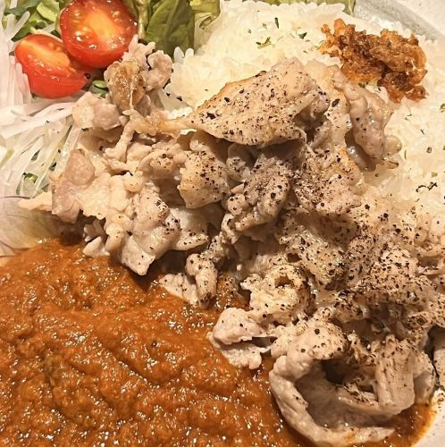 炭焼ポークのスパイスカレー