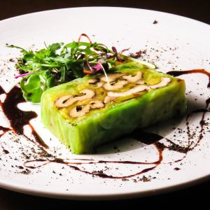 穴子の赤ワイン煮と焼き茄子のテリーヌ