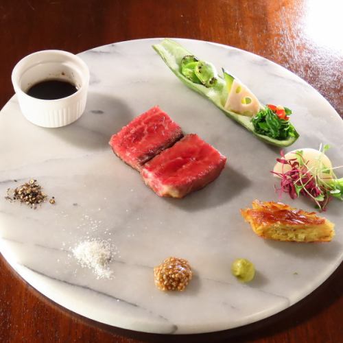 享受以和牛為主的奢華料理的特別時刻！