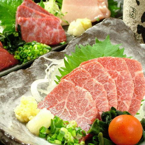 Premium marbling horsemeat sashimi