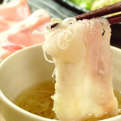 Kagoshima-made six white-and-white pig shabu-shabu with secret soup