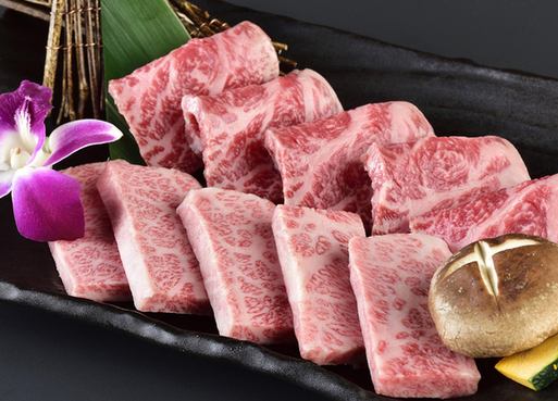 The quality and price you can expect from a butcher shop directly managed! Enjoy A5-ranked Japanese black beef in a private room! Great for banquets, entertaining guests, and anniversaries