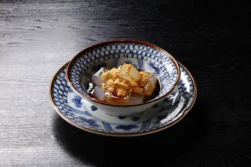 Konjac warabi mochi
