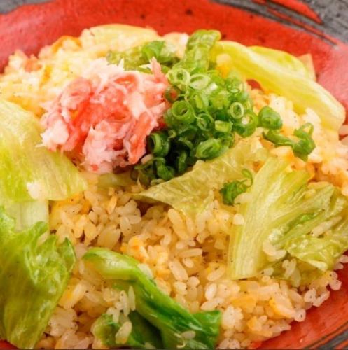 [Recommended!] Fried rice with snow crab and lettuce