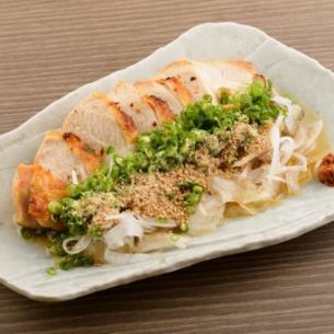 [Recommended!] Miyazaki Nichinan chicken covered in grilled green onions