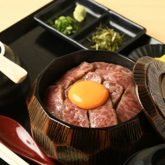 【2時間飲み放題付き】名物！黒毛和牛の牛まぶし付き　プレミアムコース！