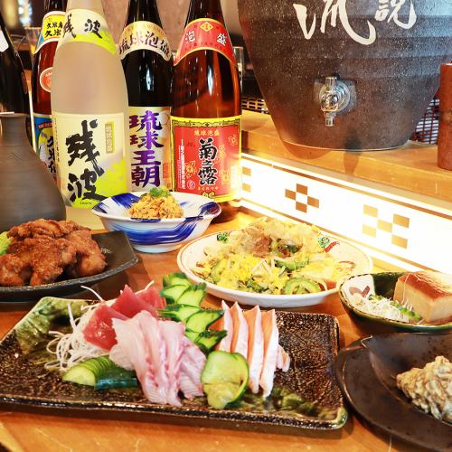 沖縄料理各種。海ぶどう、ジーマーミ豆腐、チャンプルー