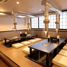 Upstairs banquet seats for up to 35 people on the second floor! You can enjoy slowly with digging kotatsu ♪ * Use of digging kotatsu only up to 25 people is OK!