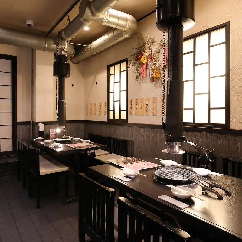 お席 | 焼肉鶴橋 本店