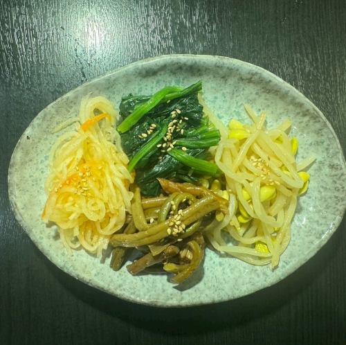 ナムル盛り合わせ