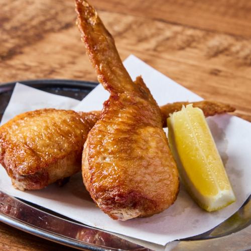 ジューシー鶏手羽餃子（１ヶ）