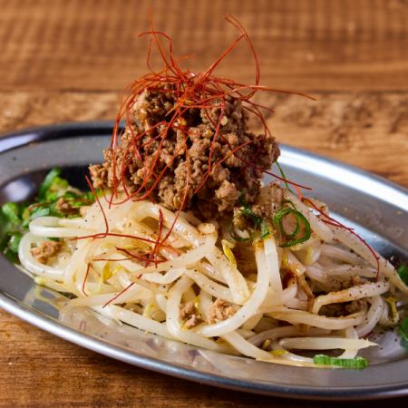 麻辣 肉みそもやし