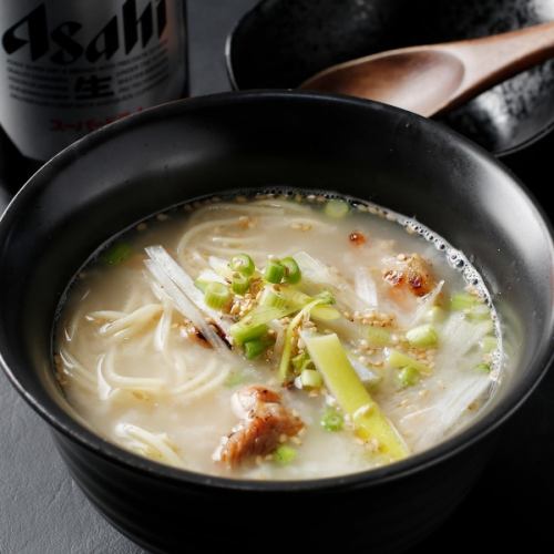 白湯ラーメン