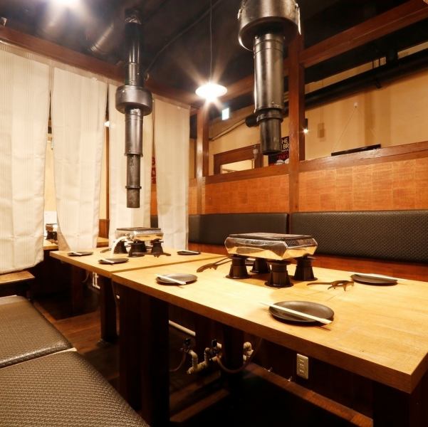 2名様から個室OK!!卓上で焼く臨場感max!!2名様、4名様、6名様とお使いいただける個室それぞれ完備!接待にぴったりな個室もございます。