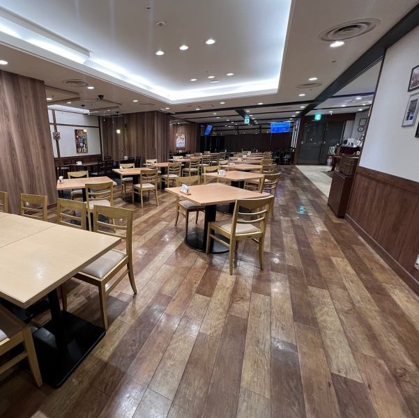 ◇接受私人預訂◇我們最多可容納120人。我們也提供無限暢飲和無限暢吃的選擇，所以也請考慮將我們作為您宴會的場地。它非常適合迎新會和告別會。您也可以自由更改座位安排。