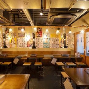 広々店内!少人数から大人数での宴会も可能です!6名様までの完全個室も完備!!足を伸ばしてゆっくり寛げるこあがり座敷もご用意!!最大50名様までご利用出来ますので、会社の部署宴会や同窓会、友人との集まり、肉女子会など様々なシーンでご利用頂けます。店内全面禁煙(店外・屋外に喫煙スペースあり)