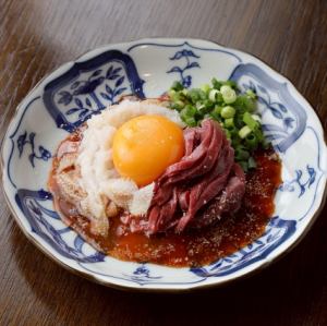 紅白ユッケ(牛ハツ×白センマイ)