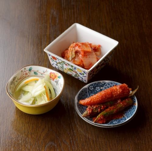キムチ盛り合わせ
