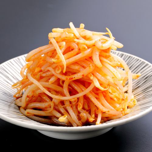 Addictive spicy bean sprouts