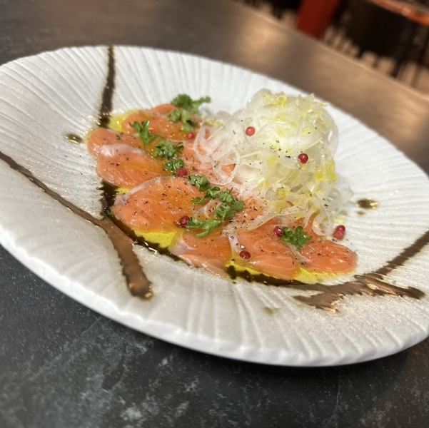 【サーモンのカルパッチョ】
