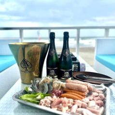 手ぶらでBBQと海!6500円 ⇒男性5,500円/女性5,000円(2H飲放・シャワー・ロッカー付)