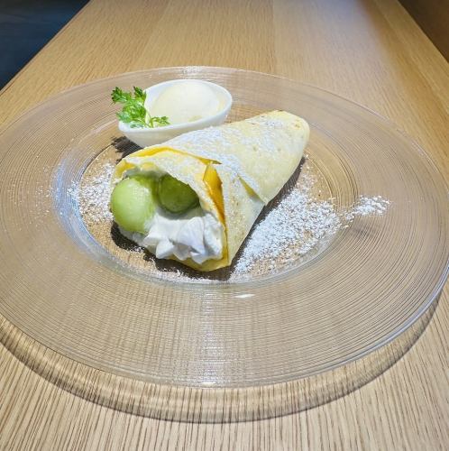 季節のクレープ