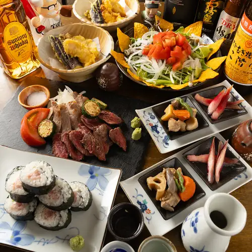 肉料理・天ぷら・ネギトロ巻きまで勢揃い！お酒と楽しむ華やかな食材