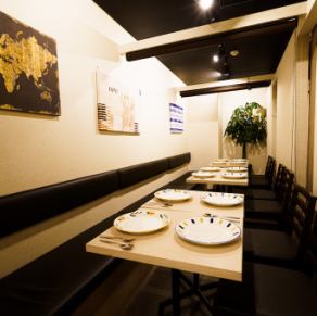 This is a stylish space with a white tone! We also accept reservations for parties! Please feel free to contact us regarding the number of people and budget.The relaxed atmosphere makes it easy to use even for company parties with a wide range of age groups.