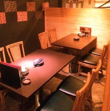 【エリア最安値 3時間食べ飲み放題3600円から】和モダン溢れる空間が雰囲気の良さをより一層引き立てる個室空間！扉付き個室で周りを気にすることなくお過ごしいただけます！盛岡大通り周辺での飲み会や宴会はもちろん、女子会、合コン、接待などにもオススメの個室席を多数ご用意しております！