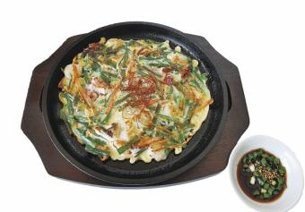 Seafood pancake/kimchi pancake