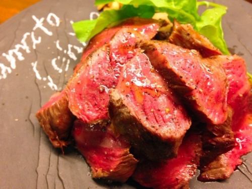 Japanese black beef (A5 rank thigh meat)