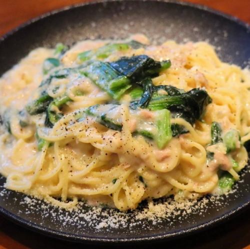 ツナとほうれん草のクリームパスタ