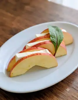 りんごとクリームチーズのサンド
