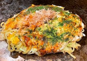 Okonomiyaki with pork and egg soba