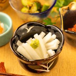 長芋の千切り／塩ダレ叩ききゅうり