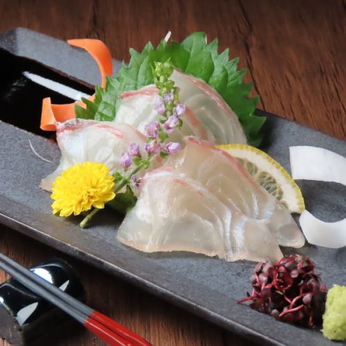 Sea bream sashimi