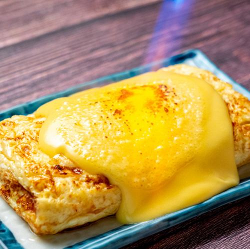 Tamagoyaki (Japanese egg omelet) with grilled cheese