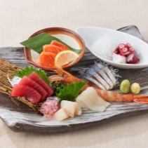 【生ビール含む飲み放題付！】ご宴会コース5000円